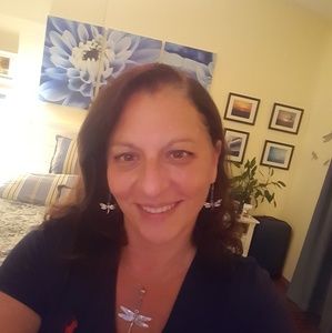 Meet your Posher, Julie